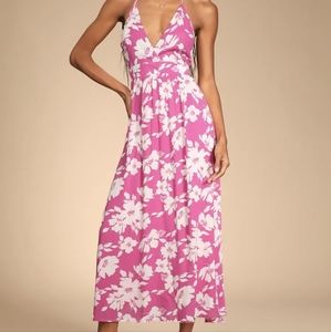 NWT: Lulu's Halter Dress